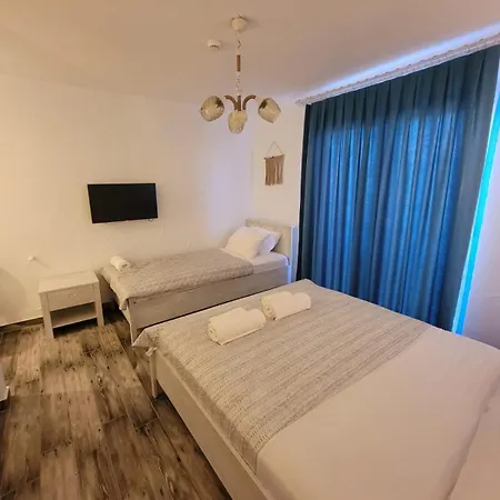 Paris Alacati Butik